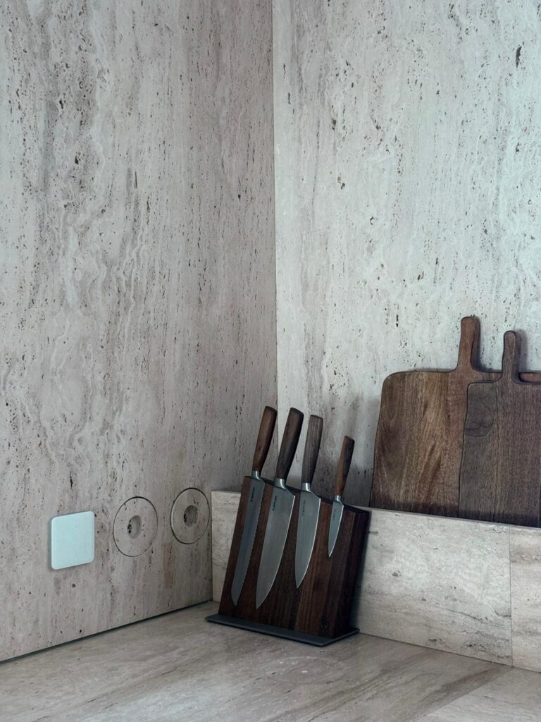 WhatsApp Image 2025-10-01 at 09.45.00 (21)